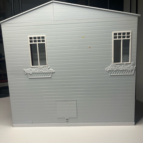 Vintage Barbie -totally real- fold n go house. Dryer spins- door bell rings- - Picture 10 of 10